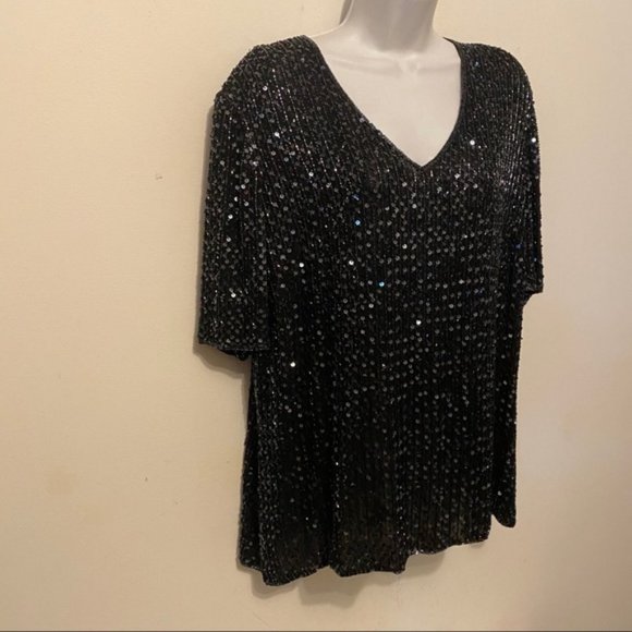 Vintage 1970’s Frank Usher Sequin 100% Silk blouse size large - Picture 2 of 16